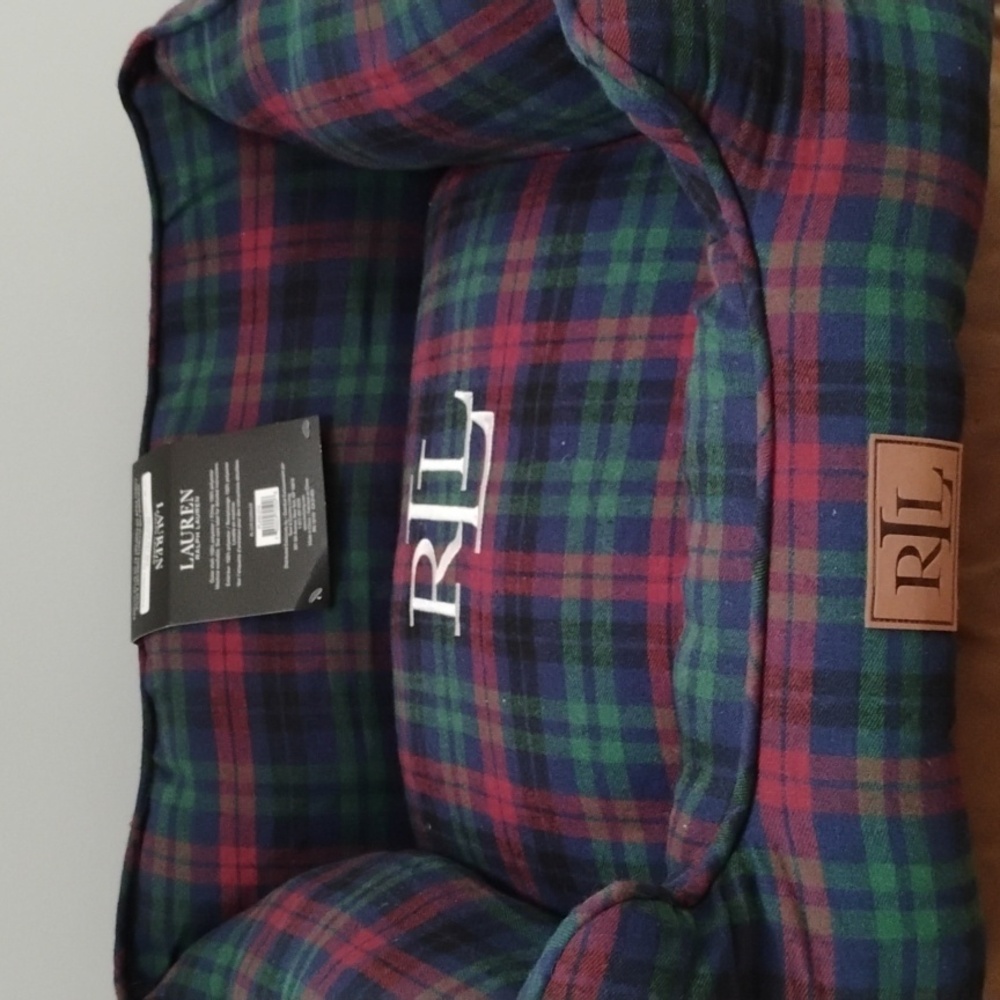 Ralph Lauren Tartan Pet Bed in Green and Red